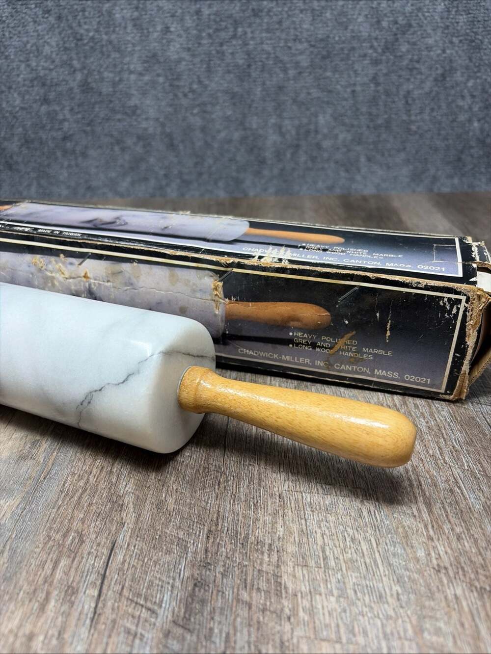 Vintage Chadwick-Miller white Marble Rolling Pin with Wooden Handles heavy 18”